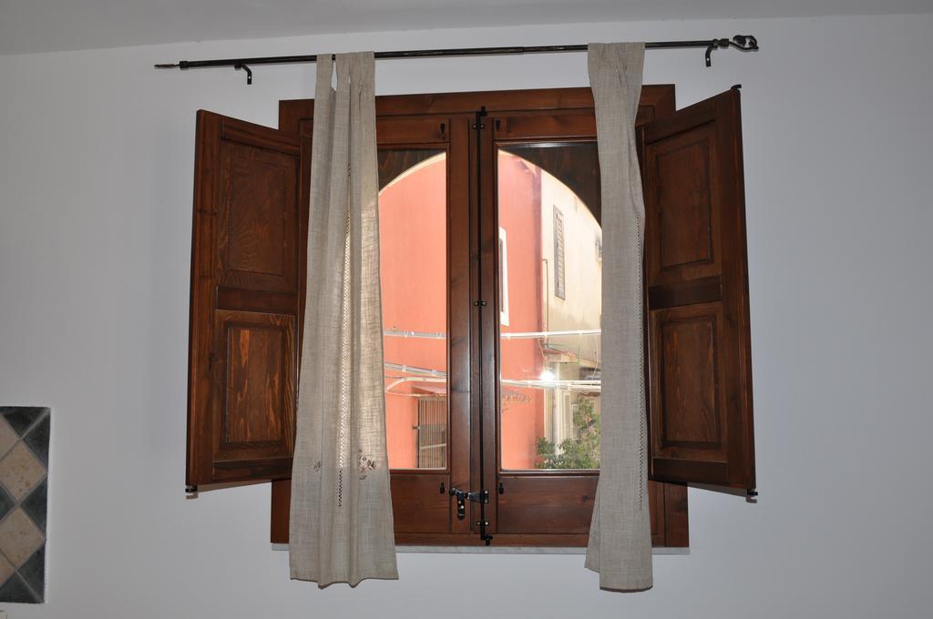 Case Albergo Al Cortiletto Ліката Екстер'єр фото